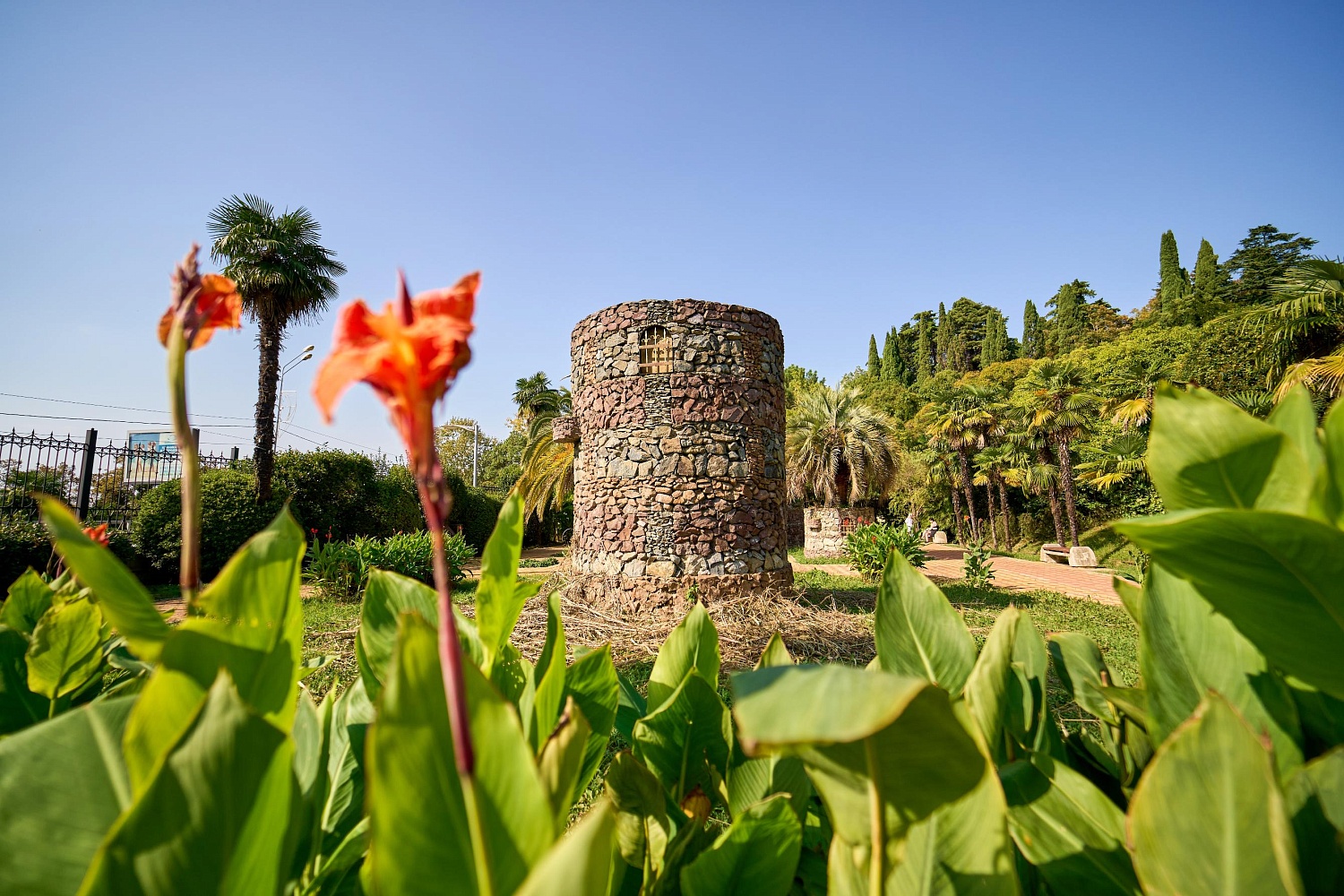 Сочи без очередей: почему опытные туристы едут к нам именно в «низкий» сезон?