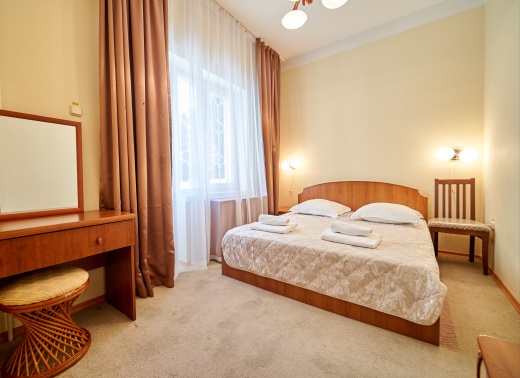 Четырехместный двухкомнатный номер (корпус 8)