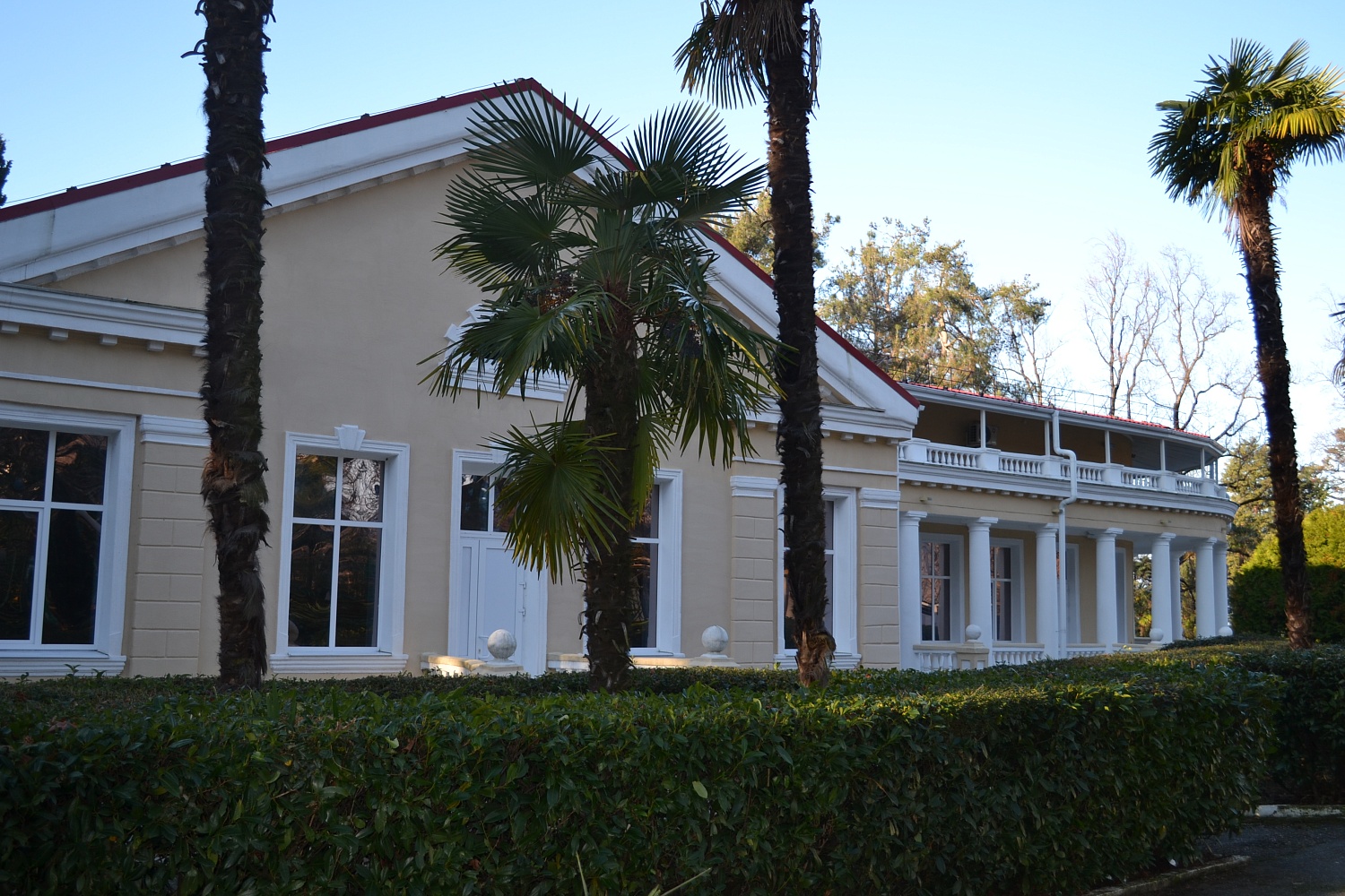 В филиале "Санаторий "Лазурный берег" открылся клуб после реконструкции